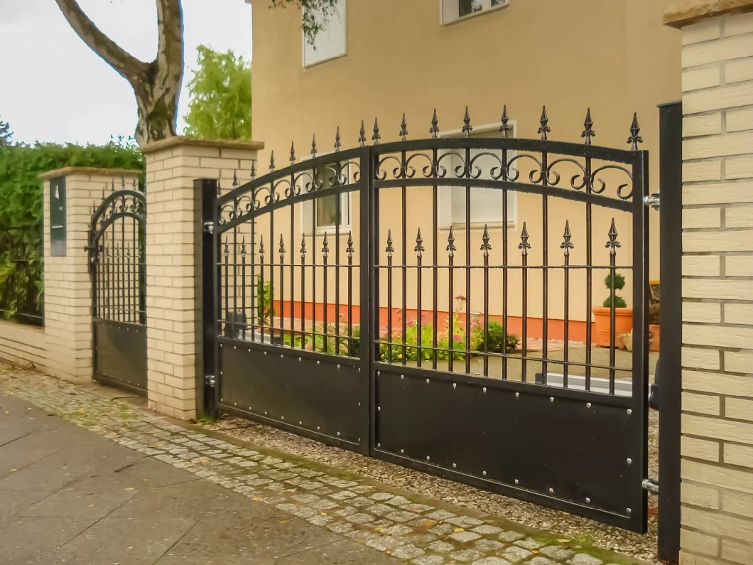 Galvanized Powder Coated Wrought Iron Gate